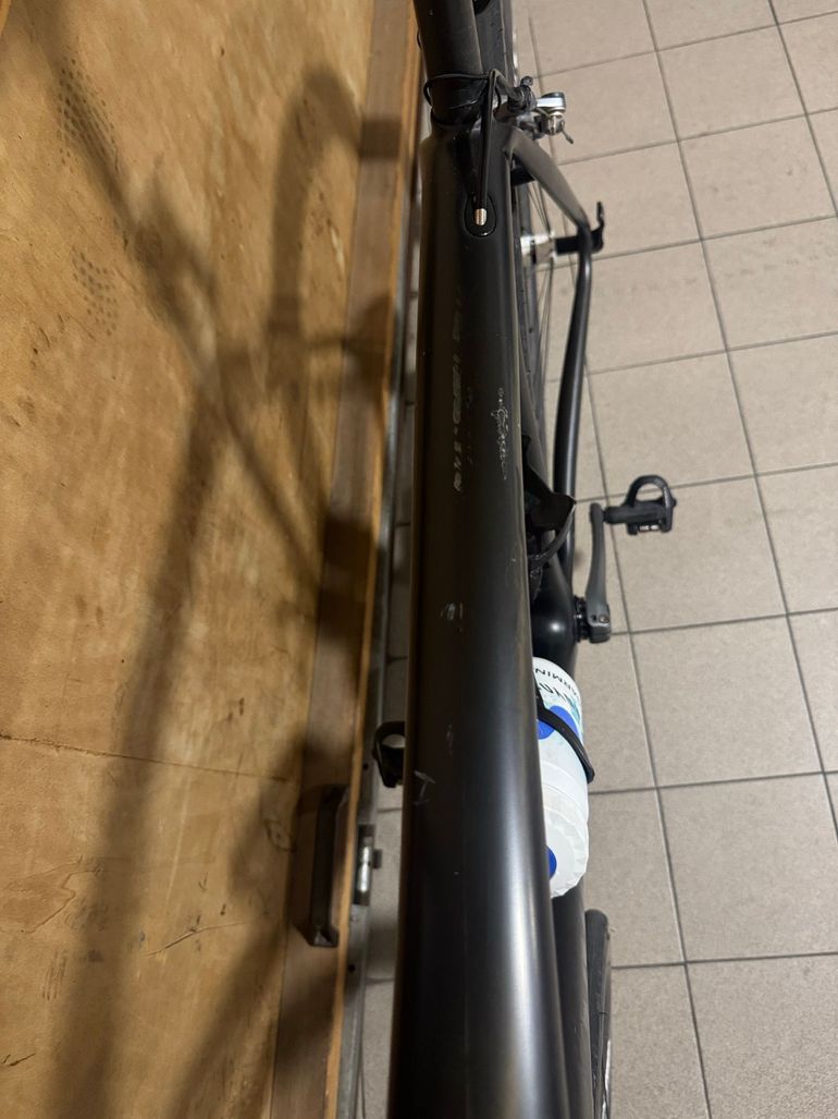 Used Specialized Tarmac Shimano Ultegra Di2 2016 Road & Gravel, Black — image 25 of 29