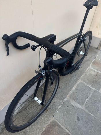 Used Specialized Tarmac Shimano Ultegra Di2 2016 Road & Gravel, Black — image 9 of 10