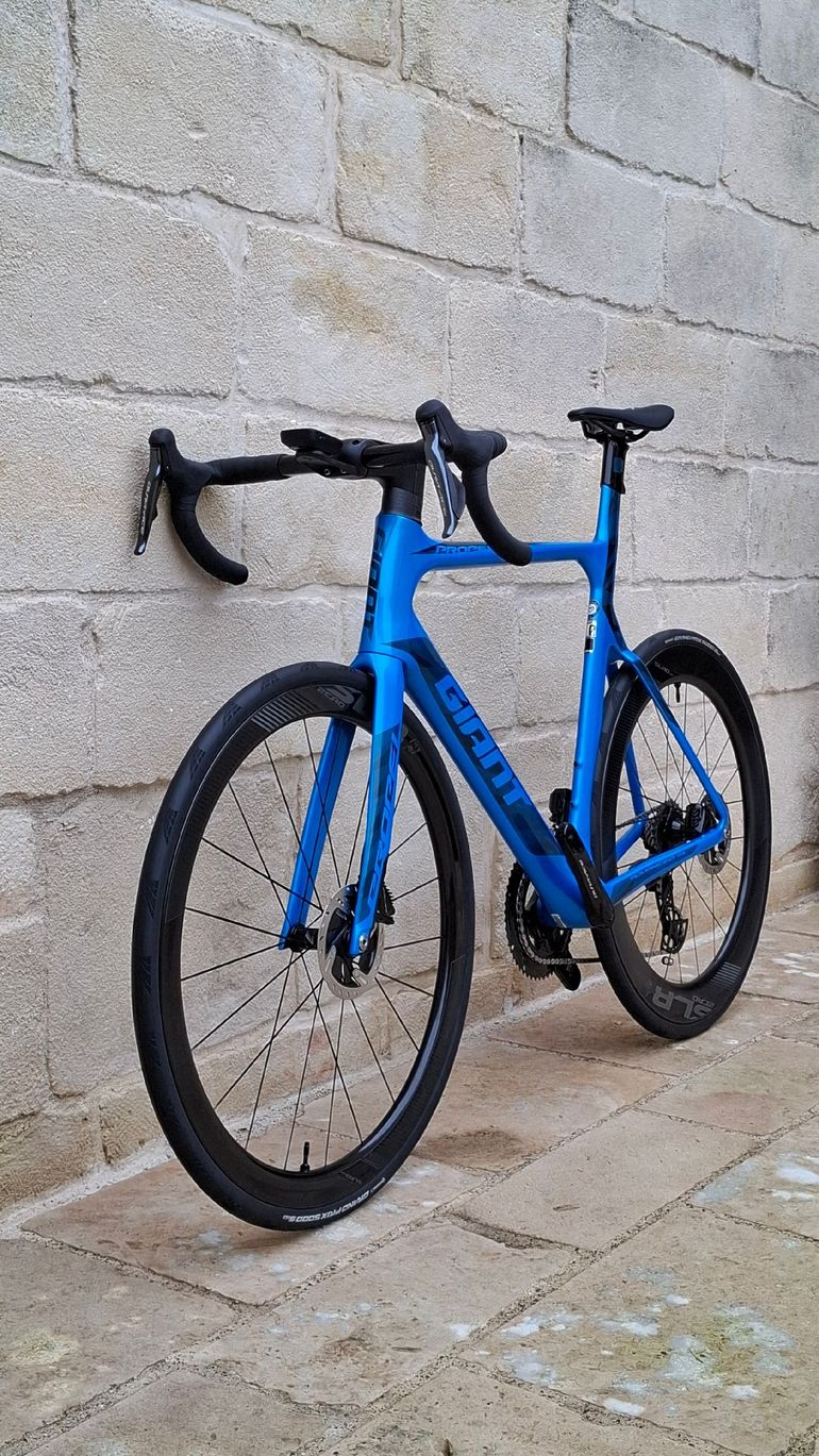 Used Giant Propel Shimano Dura Ace Di2 2020 Road & Gravel, Blue — image 38 of 40