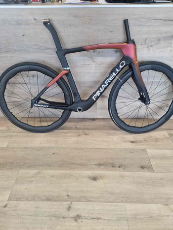 Pinarello, PINARELLO TELAIO DOGMA F 2025 - ESCLUSO PIEGA Frameset