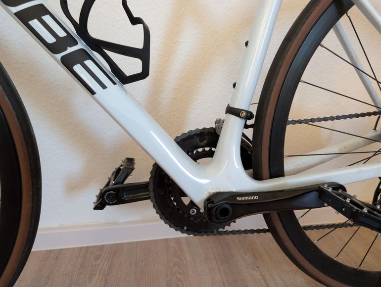 Used CUBE ATTAIN GTC RACE 2023 2023 Road & Gravel, White — image 7 of 9