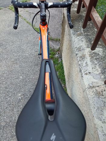Used Specialized Tarmac Shimano Ultegra Di2 2017 Road & Gravel — image 7 of 7