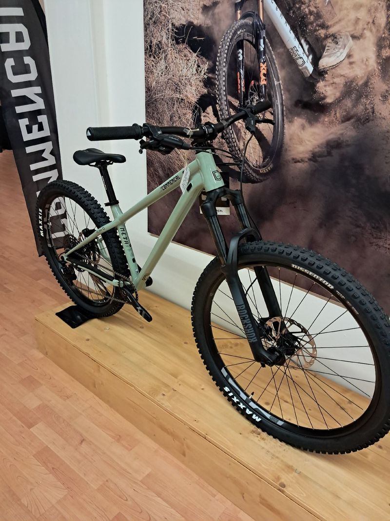 Używany Commencal Commancal Meta Ht Am 2025 MTB