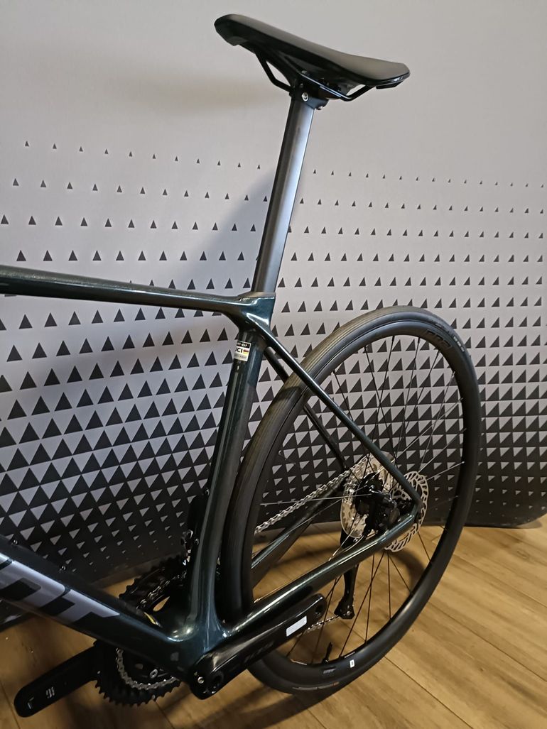 Used Giant TCR ADVANCED 1 PRO COMPACT 2025 2025 Road & Gravel, Green — image 10 of 10