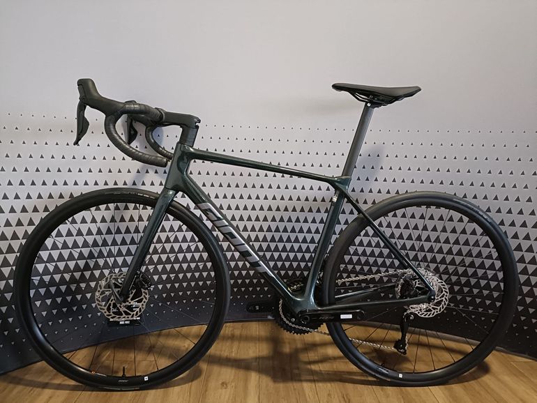 Used Giant TCR ADVANCED 1 PRO COMPACT 2025 2025 Road & Gravel, Green — image 2 of 10