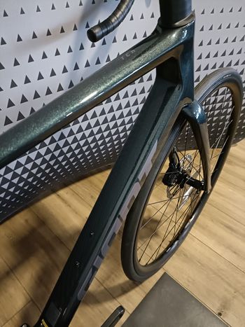 Used Giant TCR ADVANCED 1 PRO COMPACT 2025 2025 Road & Gravel, Green — image 6 of 10