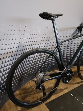 Used Giant TCR ADVANCED 1 PRO COMPACT 2025 2025 Road & Gravel, Green — image 7 of 10