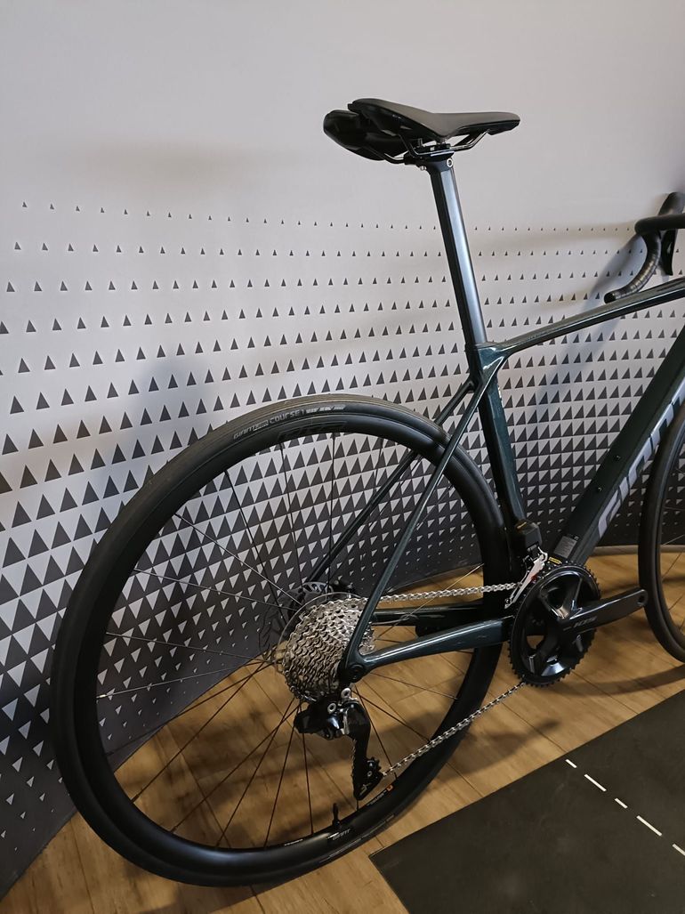 Used Giant TCR ADVANCED 1 PRO COMPACT 2025 2025 Road & Gravel, Green — image 7 of 10