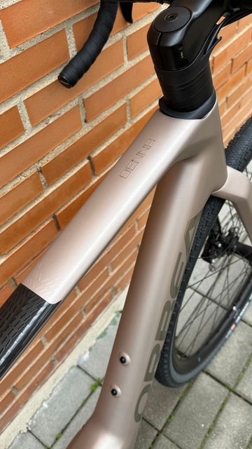 Orbea Denna M30 2025 2025 Road & Gravel usato, Bianco — immagine 8 di 19