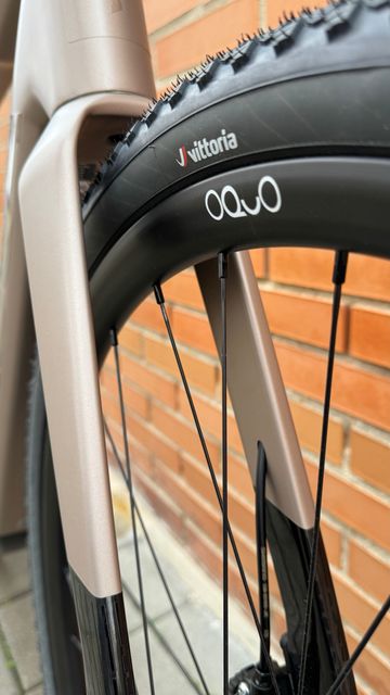 Orbea Denna M30 2025 2025 Road & Gravel usato, Bianco — immagine 15 di 19