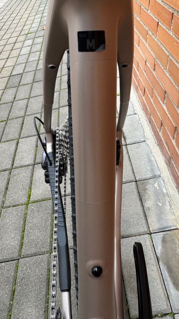 Orbea Denna M30 2025 2025 Road & Gravel usato, Bianco — immagine 9 di 19