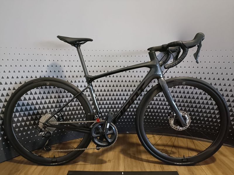 Giant Defy Advanced Pro 2 Ultegra 2022 2022 Road & Gravel de segunda mano
