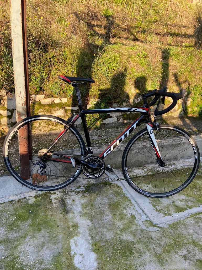 Used Scott Scott C R 1 2015 Road & Gravel — image 1 of 12