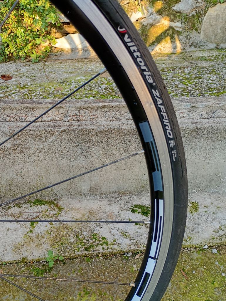 Used Scott Scott C R 1 2015 Road & Gravel — image 10 of 12