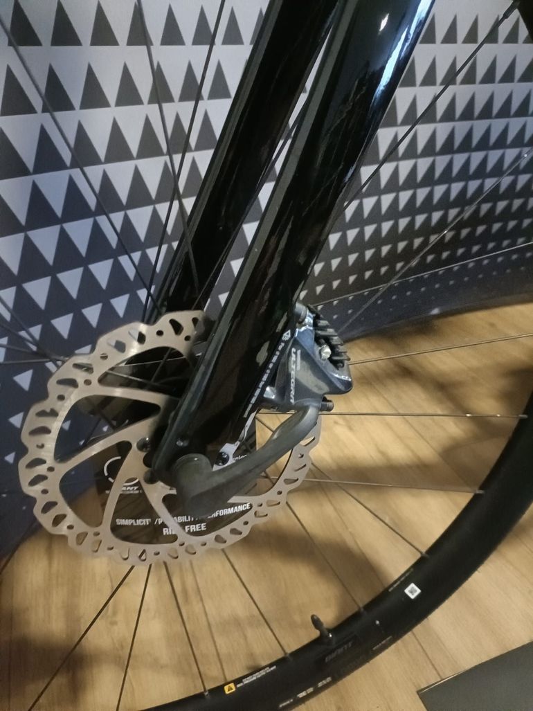 Used Giant Defy Advanced 1 2022 2022 Road & Gravel, Black — image 7 of 11