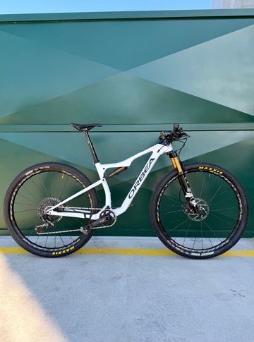 Używany Orbea M10 Carbono KASHIMA 2021 MTB