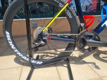 Used Trek Madone SLR 7 Gen 8 2025 2025 Road & Gravel, Blue — image 2 of 6
