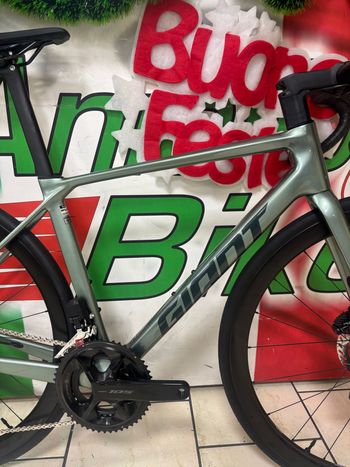 Used Giant Tcr Shimano 105 Di2 2026 Road & Gravel, Gris claro — image 2 of 13