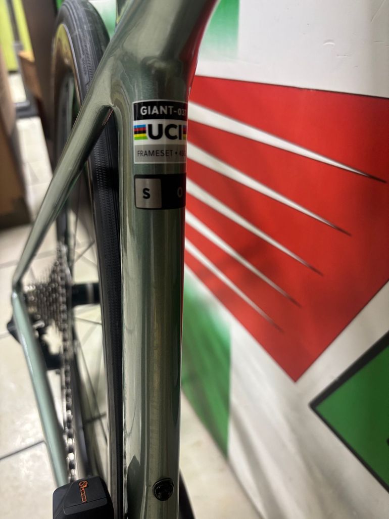 Used Giant Tcr Shimano 105 Di2 2026 Road & Gravel, Gris claro — image 12 of 13