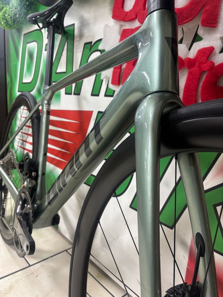 Used Giant Tcr Shimano 105 Di2 2026 Road & Gravel, Gris claro — image 3 of 13