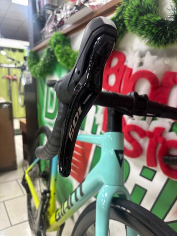 Used Giant Tcr Shimano 105 2026 Road & Gravel, Blue — image 7 of 12
