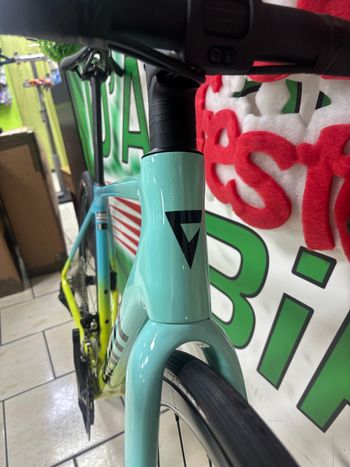 Used Giant Tcr Shimano 105 2026 Road & Gravel, Blue — image 8 of 12