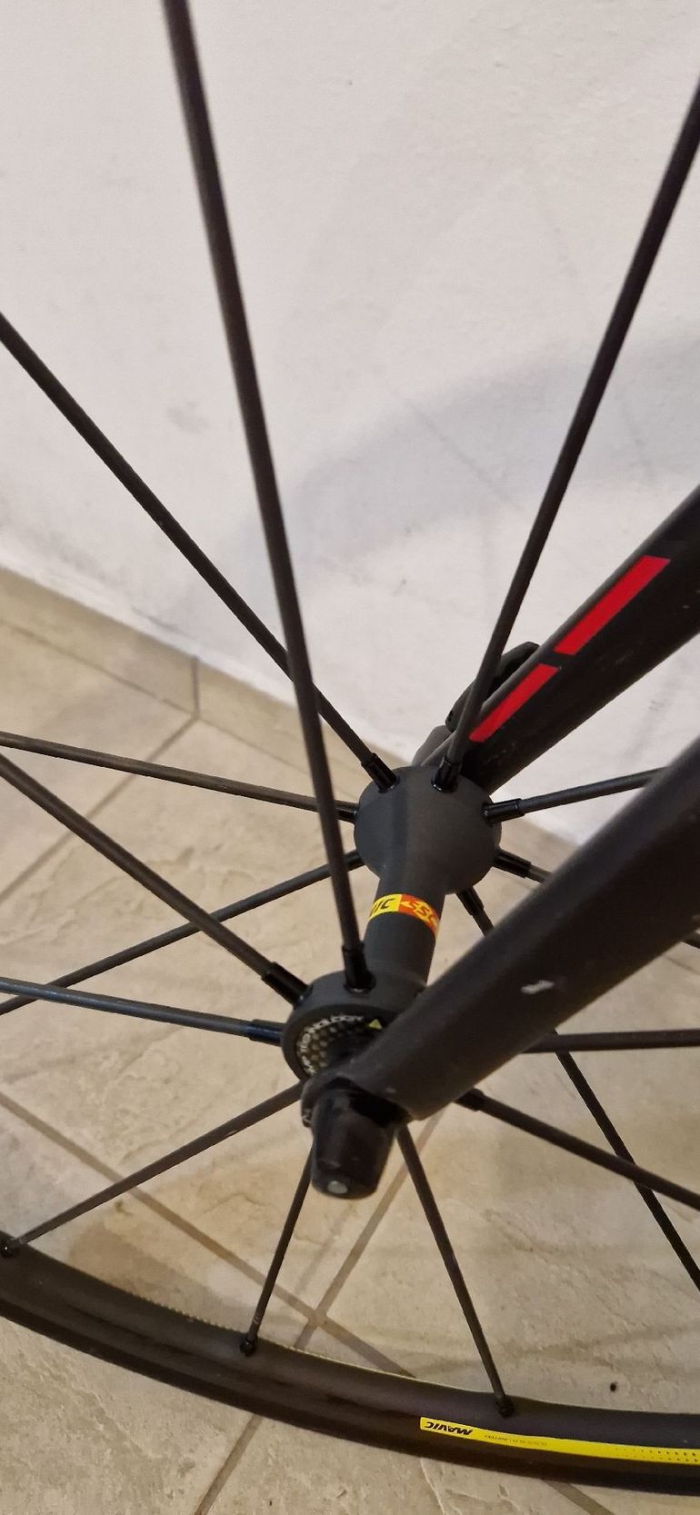 Used Trek Émonda SLR 6 2017 2017 Road & Gravel, Black — image 5 of 5