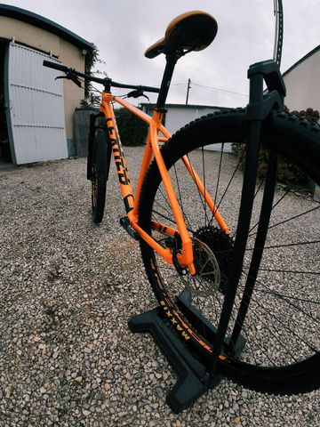 Tweedehands Mondraker CHRONO DC R 2023 2023 Mountainbike — afbeelding 3 van 8