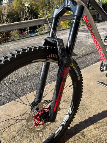 Used Mondraker Superfoxy SRAM GX 2021 Mountainbike, Light Gray, 29 — image 5 of 6