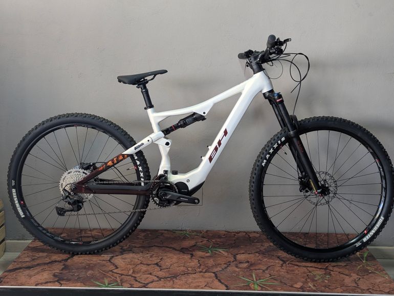 Used BH ILYNX+ SL TRAIL 7.9 2026 Mountainbike, Blanco — image 2 of 8
