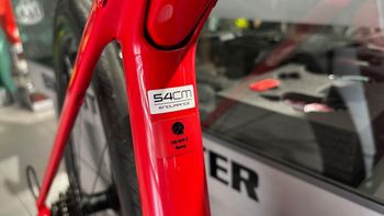 Used Trek Domane Shimano Dura Ace 2021 Road & Gravel — image 3 of 8