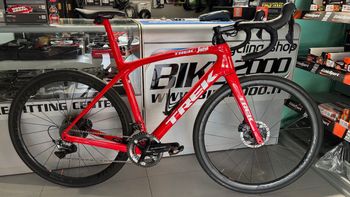 Used Trek Domane Shimano Dura Ace 2021 Route & Gravel