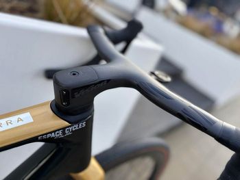 Used Orbea Terra Em21 2025 Road & Gravel, Verde — image 3 of 4