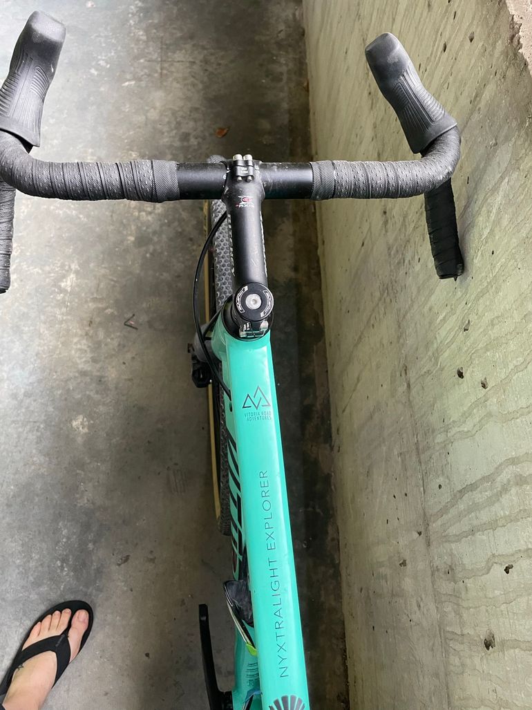 Used Vitoria Nyx Ultralight 2023 Road & Gravel, Green — image 17 of 18