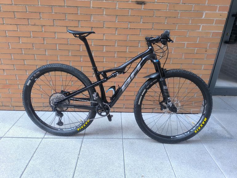 Used BH Lynx Race Carbon RC 6.5 2021 2021 Mountainbike — image 1 of 17