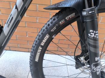 Used BH Lynx Race Carbon RC 6.5 2021 2021 Mountainbike — image 9 of 17