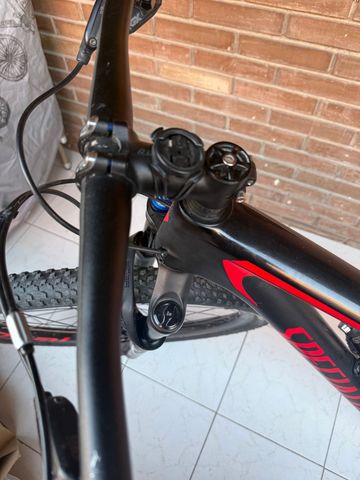 Used Specialized Epic SRAM GX Eagle AXS 2018 Mountainbike, Black — image 18 of 20