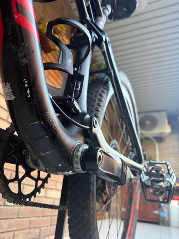 Used Specialized Epic SRAM GX Eagle AXS 2018 Mountainbike, Black — image 16 of 20