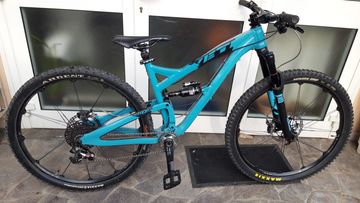Used Yeti Sb95 2016 2016 Mountainbike, Blue, 29 — image 1 of 9