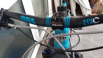 Used Yeti Sb95 2016 2016 Mountainbike, Blue, 29 — image 5 of 9