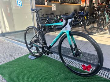 Gebrauchtes Bianchi Specialissima Comp Ultrega 2025 Road & Gravel, Grün — Bild 7 von 8