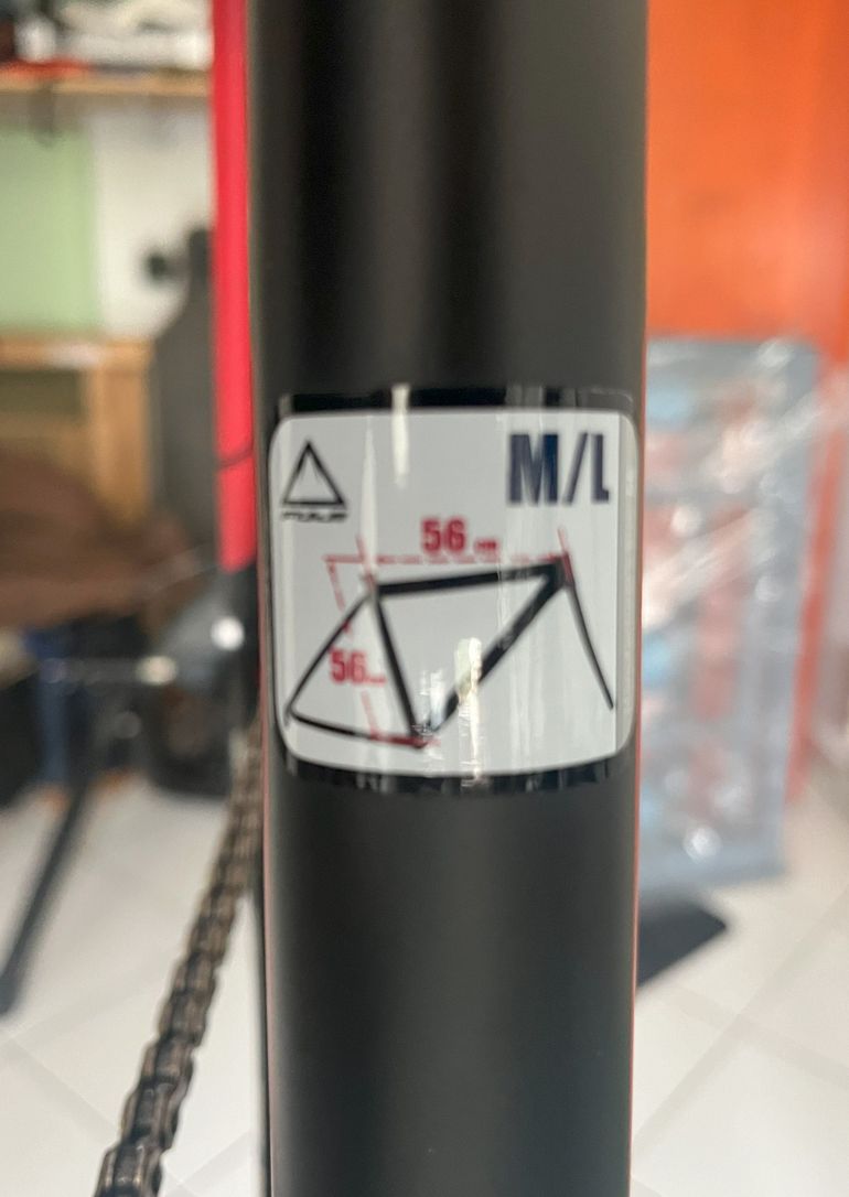 Used Fuji Fuji Track 2018 Road & Gravel, Black — image 3 of 8