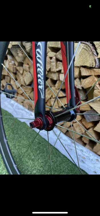 Used Wilier Izoard xp 2014 Road & Gravel, Black — image 9 of 10