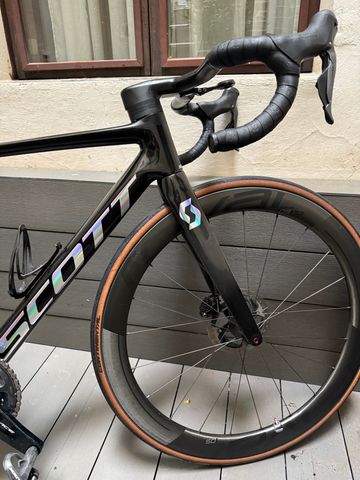 Gebrauchtes Scott Addict RC Ultimate 2020 Road & Gravel, Schwarz — Bild 14 von 22
