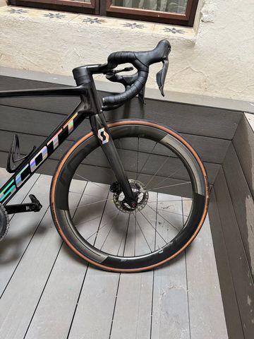 Gebrauchtes Scott Addict RC Ultimate 2020 Road & Gravel, Schwarz — Bild 2 von 22