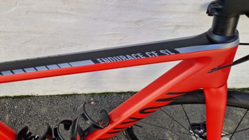 Canyon Ultimate CF SL Disc 8.0 2020 2020 Road & Gravel usato, Rosso — immagine 3 di 7