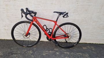 Canyon Ultimate CF SL Disc 8.0 2020 2020 Road & Gravel usato, Rosso — immagine 2 di 7