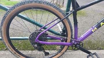 Marin Bobcat Trail 4 2025 2025 Mountainbike usato, Viola — immagine 3 di 6