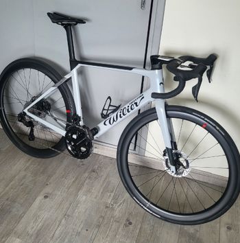 Used Wilier Filante Hybrid 2025 Road & Gravel, Light Gray — image 3 of 3