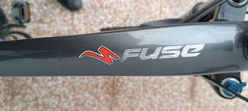 Używany Specialized Fuse Comp 6Fattie 2015 2015 Mountainbike — zdjęcie 6 z 6